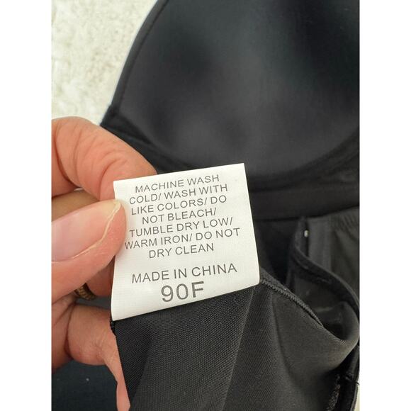 SHEIN Black Strapless Padded Bra 40DDD NWOT - Picture 3 of 4